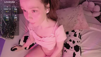 Recorded video of AliceKinkyGir on MyFreeCams (MFC) thumbnail