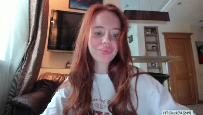 Recorded video of Alena29 on MyFreeCams (MFC) thumbnail