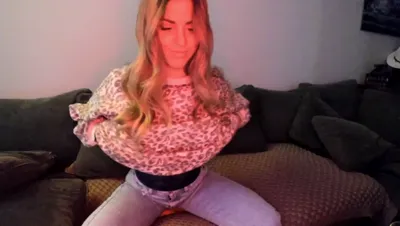 Recorded video of Auvrielle on MyFreeCams (MFC) thumbnail