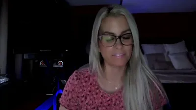 Recorded video of Cora9 on MyFreeCams (MFC) thumbnail