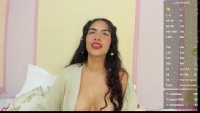 MyFreeCams Evahuxley thumbnail