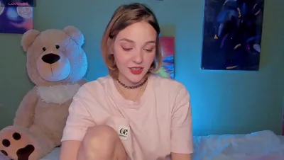 Recorded video of Luna_maua on MyFreeCams (MFC) thumbnail