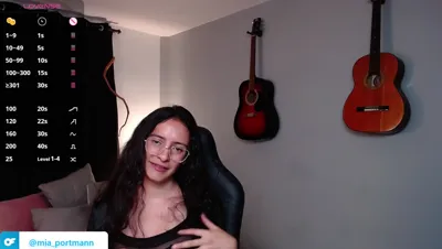 Recorded video of MiaportmanX on MyFreeCams (MFC) thumbnail