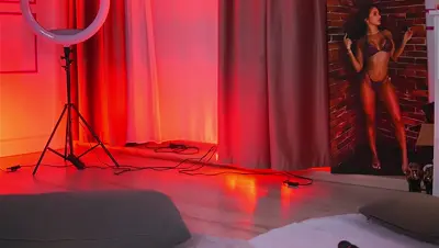 AbbelaWhite Recorded video thumbnail on MyFreeCams (MFC)