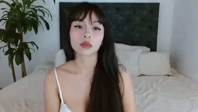 Canelatinaxx Recorded video thumbnail on MyFreeCams (MFC)