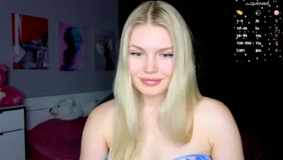 Effie_Cute Recorded video thumbnail on MyFreeCams (MFC)