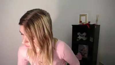 Kandy_slim_ Recorded video thumbnail on MyFreeCams (MFC)