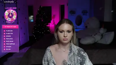 Rossa_X Recorded video thumbnail on MyFreeCams (MFC)