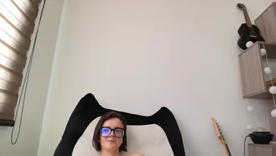 Recorded video of Arya_stark_ on MyFreeCams (MFC) thumbnail