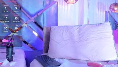 Recorded video of IsabellaRoman on MyFreeCams (MFC) thumbnail