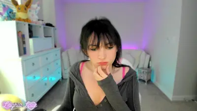 Recorded video of LeighlaLove on MyFreeCams (MFC) thumbnail