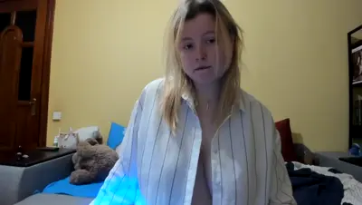 Recorded video of LillyDepp on MyFreeCams (MFC) thumbnail
