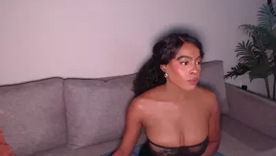 Meagan2good Recorded video thumbnail on MyFreeCams (MFC)