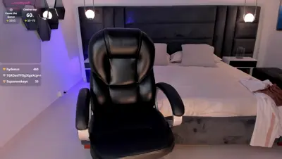 Recorded video of MorganHicks on MyFreeCams (MFC) thumbnail