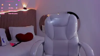 Recorded video of OrianaLong on MyFreeCams (MFC) thumbnail