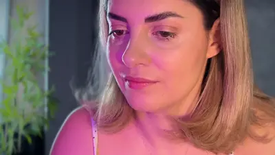 Recorded video of Allie_Synn on MyFreeCams (MFC) thumbnail