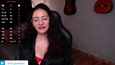 Recorded video of MiaportmanX on MyFreeCams (MFC) thumbnail