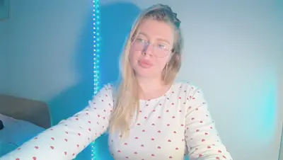 Recorded video of MilanaCute on MyFreeCams (MFC) thumbnail