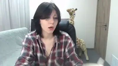 Recorded video of TinaQuinn on MyFreeCams (MFC) thumbnail