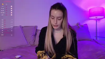 Recorded video of Elenaxkiss on MyFreeCams (MFC) thumbnail