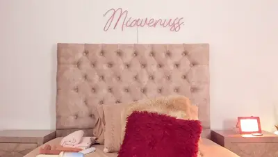 Recorded video of Miavenuss_ on MyFreeCams (MFC) thumbnail