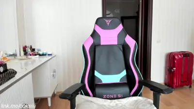 Recorded video of Oksanafedorov on MyFreeCams (MFC) thumbnail