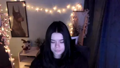 Recorded video of Renesmee on MyFreeCams (MFC) thumbnail