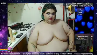 Recorded video of SexySaturn420 on MyFreeCams (MFC) thumbnail