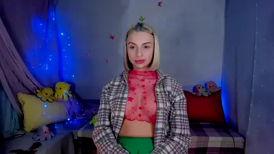 Recorded video of YourLizzyDoll on MyFreeCams (MFC) thumbnail