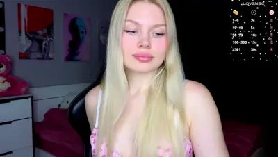 Recorded video of Effie_Cute on MyFreeCams (MFC) thumbnail