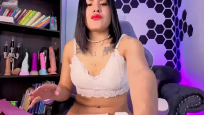 Recorded video of Laracollinz on MyFreeCams (MFC) thumbnail