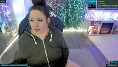 Recorded video of Nikki_Haze on MyFreeCams (MFC) thumbnail