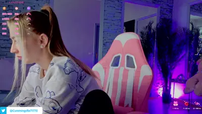 Recorded video of ReinaCummings on MyFreeCams (MFC) thumbnail