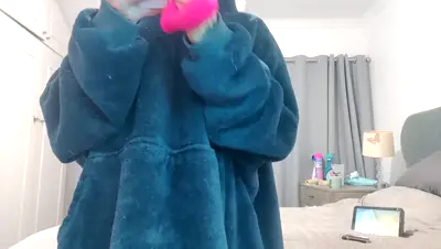 Recorded video of riamartinez on MyFreeCams (MFC) thumbnail