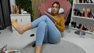 Recorded video of Sweetcherry32 on MyFreeCams (MFC) thumbnail