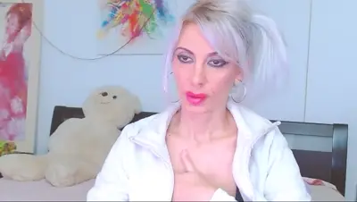 Recorded video of LillianaSara on MyFreeCams (MFC) thumbnail