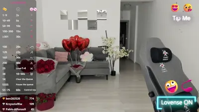 Recorded video of LovelyBianca_ on MyFreeCams (MFC) thumbnail