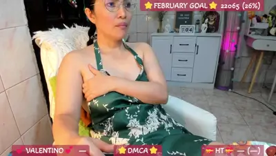 Recorded video of RedHOTPinay01 on MyFreeCams (MFC) thumbnail