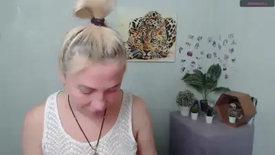 Recorded video of StellaBaz_ on MyFreeCams (MFC) thumbnail