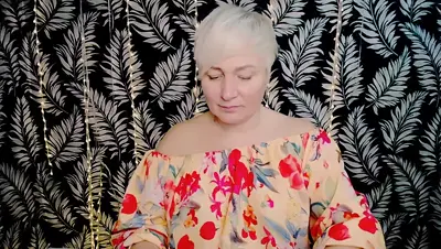 Recorded video of OliviaOskar_ on MyFreeCams (MFC) thumbnail