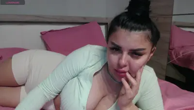 Recorded video of Issabela18 on MyFreeCams (MFC) thumbnail