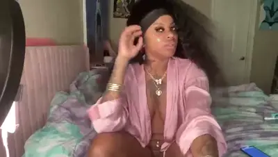 Recorded video of Arioc3an on MyFreeCams (MFC) thumbnail