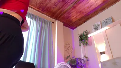 Recorded video of Chloerossee on MyFreeCams (MFC) thumbnail