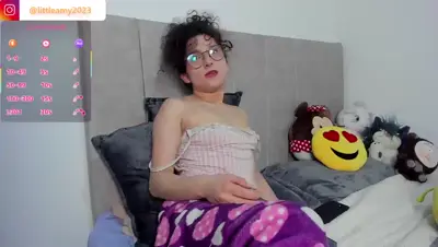 Recorded video of Little_amy_ on MyFreeCams (MFC) thumbnail