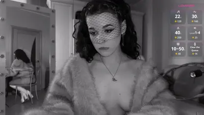 Recorded video of NellyJune on MyFreeCams (MFC) thumbnail