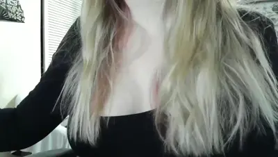 Recorded video of SarahBaby on MyFreeCams (MFC) thumbnail