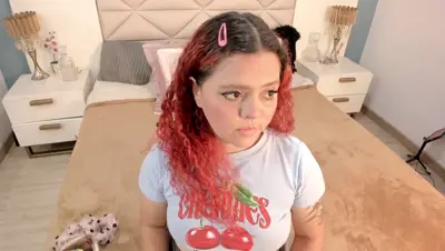 Recorded video of Twwiiggy on MyFreeCams (MFC) thumbnail