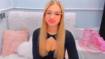 Recorded video of EvetteBeauty on MyFreeCams (MFC) thumbnail