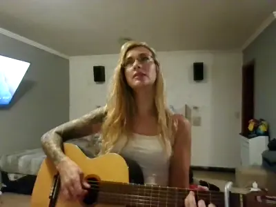 Recorded video of Ur_SexyWomen on MyFreeCams (MFC) thumbnail