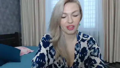 MyFreeCams HelenOneLove thumbnail